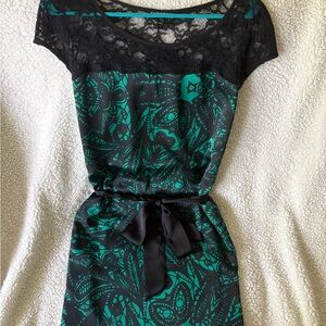 Express Elegant Black and Green Lace Dress